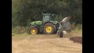 John Deere 7930 with Lemken 7 furrow plough