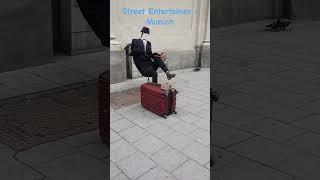 Munich Entertainer #streetart #entertainment #munich #citylife #europe #europetravel #travel #funny