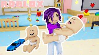 Kate cares for babies at Twilight Daycare!  | Roblox Roleplay