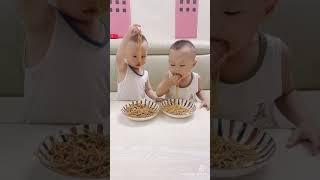 Chinese twin kids brother enjoying noodles  | Chinese noodles #shorts