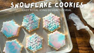 Easy Sugar Cookies with Royal Icing: How to Decorate Winter Wonderland Snowflakes