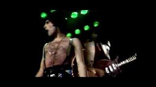 Queen - Fat Bottomed Girls (Official Video)