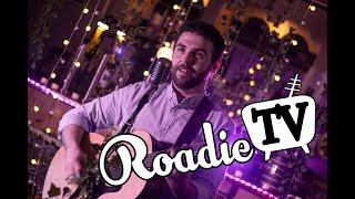 AARON WILSON // RESCUE ME (NHS Tribute) // ROADIE TV // THE STABLE SESSIONS VOL.3