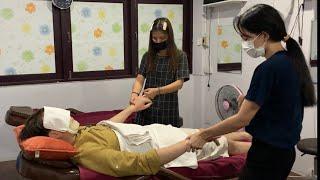 FOUR Hands ASMR massage at Hwang Jae (ฮวังแจ) Barber Shop with TWO beautiful THAI Girls (uncut)