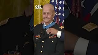 Joe Biden WANDERS OFF during Medal of Honor ceremony leaving Vietnam hero alone #POTUS #GBNAmerica