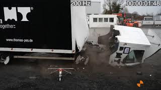 Crash test DAF LF 45 vs. Bollard: PAS 68 / IWA 14-1