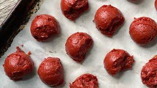 An EASY way to make homemade TOMATO PASTE!