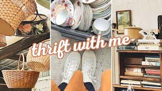 Thrifting Fabric + Cute Things For My Home! | THRIFT WITH ME + HAUL