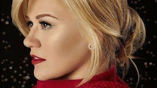 Kelly Clarkson | 'Wrapped In Red' Album Facts