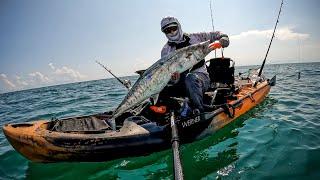 Kayak Fishing Massive KING Mackerel PLUS+ Underwater CAM