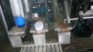 Wangxinda 2 axis 3 head machine making cloth brush 2016