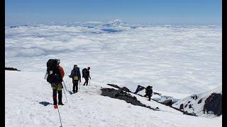 Climbing Mt Rainier - The Disappointment Cleaver