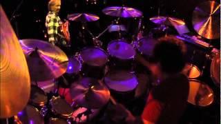 Simon Phillips (L. Ritenour & M. Stern) - Big Neighborhood, [drums only camera]