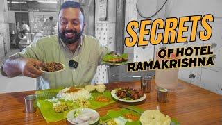 വർഷങ്ങൾ പഴക്കമുള്ള തൃശൂർ ഹോട്ടൽ | Parotta + beef + non-veg meal at Hotel Ramakrishna Thrissur