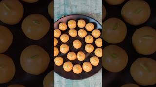 Soft Besan ke Laddu | बेसन के लड्डू | Yashaswi's Kitchen #shorts #trending #holi #dessert #laddu