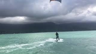 Beginner kiteboarder riding - Kiteboarding Paradise Hawaii