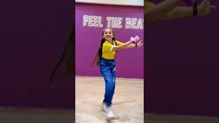 CHAL CHHAIYYAN#youtubeshorts #urmi patel dancer #viral #modal #cute #subscribe #instagram #foryou