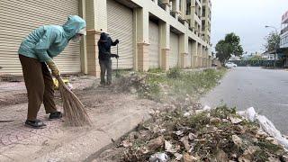 Unbelievable Transformation! Watch Us Clean Up the Sidewalk for an Incredible New Look.