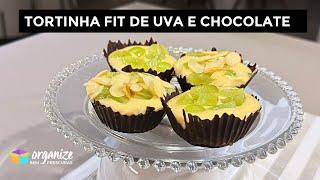 TORTINHA FIT DE CHOCOLATE, UVA E WHEY 