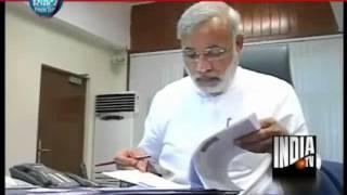 Narendra Modi attends BJP meet after Sanjay Joshi quits