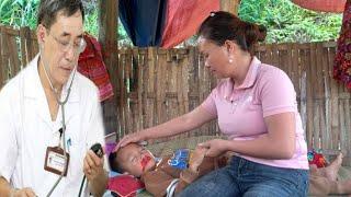 Linh chopped firewood to sell, the boy got sick and was taken to the emergency room.