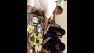 Asem making sushi