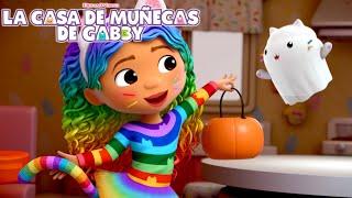 Haciendo fantasmas de banana para Gatoween | LA CASA DE MUÑECAS DE GABBY | Netflix