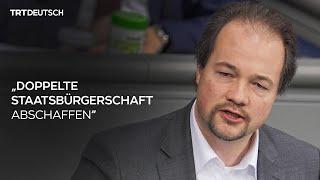 „Doppelte Staatsbürgerschaft abschaffen“