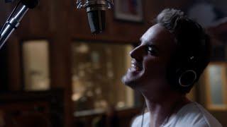 Riley Smith (Markus) Sings "All I Want is Us Tonight" - Nashville