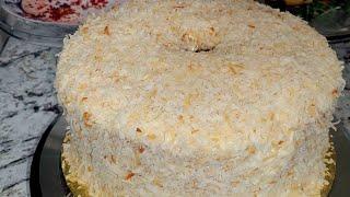 Gran Gran's Coconut Pineapple Pound Cake #recipe #cake #coconutcake