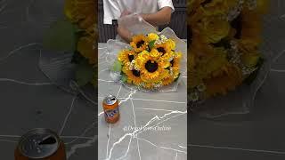  Beautiful floral arrangement with sunflowers  #floraldesign #flowerdecoration #flowerarrangements