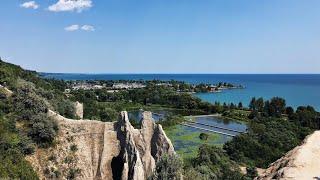 Scarborough Bluffs is where Toronto goes for epic waterfront view