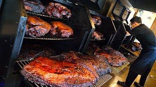 Original Texas style BBQ that sells 10 tons a month!! (Brisket, Pulled pork) / Korean street food