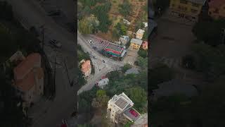 Laurel Canyon looking down at the little market and Pace restaurant  #drone #laurelcanyon #travel