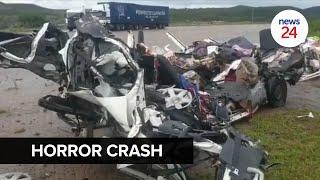 WATCH | Horror crash between 2 trucks and taxi leaves 14 dead in KwaZulu-Natal