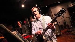 Weezer - In the garage - Lyrics