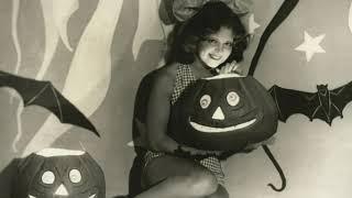 A Very Vintage Halloween! (1929-1969)