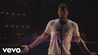 Ricky Martin - Vuelve (Live Black & White Tour)