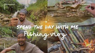 How to catch fish with hand//catching fish in the river// cooked in bamboo// local style cooking