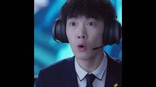 A kiss of sovereignty| Falling Into Your Smile | YOUKU Shorts