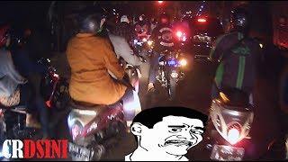 Kejadian Unik Jalanan Raya - CrDisini Motovlog