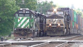 [0V] Railfanning the Piedmont Sub: Black Horses Between Buford and Cornelia GA, 05/03/2015 ©mbmars01