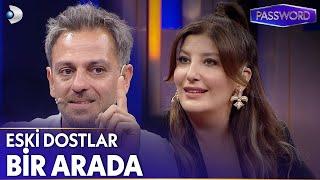 Erkan Kolçak Köstendil ve Şebnem Bozoklu'nun Komik Yarış Performansı - Password Özel Kolaj