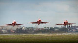 A Hawk Invasion | The Red Arrows Return - Southend Airport