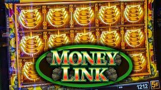 Money Link Slot made the screen shake with all WILDS!!!