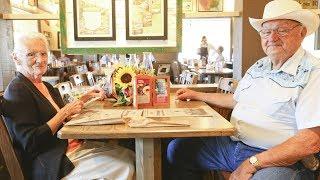 Couple Celebrates Husband’s 81st Birthday By Visiting Their 645th Cracker Barrel