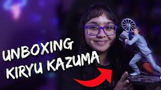 Unboxing Official Ryū ga Gotoku / Yakuza Kazuma Kiryu Statue | AGirlAndAGame