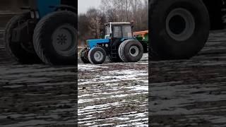 Комплект широкопрофильных колес для бережной подкормки ранних всходов #трактор #мтз82 #шины