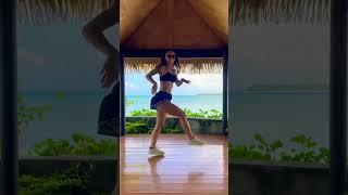 Shuffle dance on Fiji Islands | Endor - Fur | viva vici