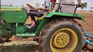 John Deere 5042 2015 model tractor